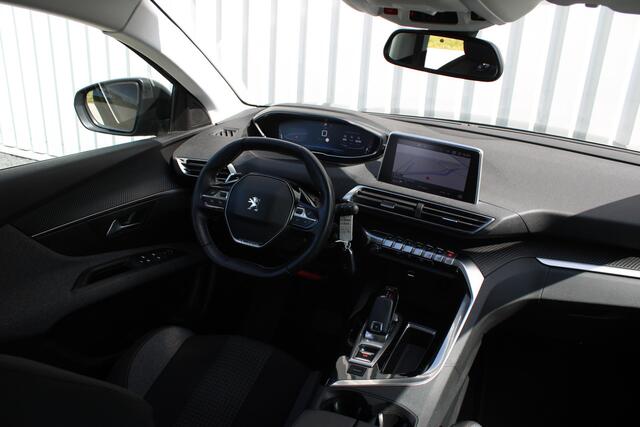 Peugeot 3008 1.2 PureTech Active Avantage | Incl. 12 maanden garantie | Apple carplay/Android auto | Trekhaak afneembaar | Cruise control | Parkeercamera | Navigatie | Climate control | DAB radio |