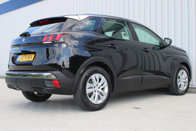 Peugeot 3008 1.2 PureTech Active Avantage | Incl. 12 maanden garantie | Apple carplay/Android auto | Trekhaak afneembaar | Cruise control | Parkeercamera | Navigatie | Climate control | DAB radio |