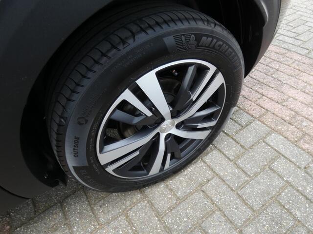 Peugeot 3008 1.6 E-THP GT LINE Automaat,360,Pano,DealerOH