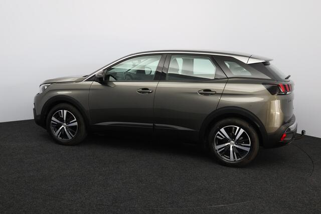Peugeot 3008 1.2 PureTech Blue Lease Executive /D-Riem Verv. 69.000KM! /Trekhaak! /Apple + Android /Lane Assist /Navi /Climat /Cruise /Elek. pakket /Bluetooth /Regensensor /LED Dagrijverl. /18"LMV /PDC /Isofix /Armsteun.