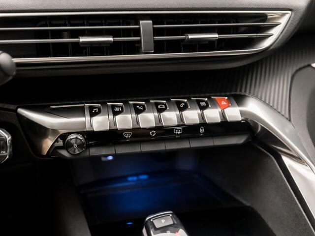 Peugeot 3008 1.2 PureTech Sport Automaat (APPLE CARPLAY, 1e EIGENAAR, GROOT NAVI, 360 CAMERA, TREKHAAK, SPORTSTOELEN, LANE ASSIST, CRUISE, NIEUWSTAAT)