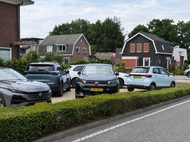 Peugeot 3008 Allure 1.6 plug-in Hybrid 195PK e-DCS7 Automaat Navigatie, Rondomzichtcamera, Stuur & Stuurwielverwarming, Apple Carplay, Android Auto