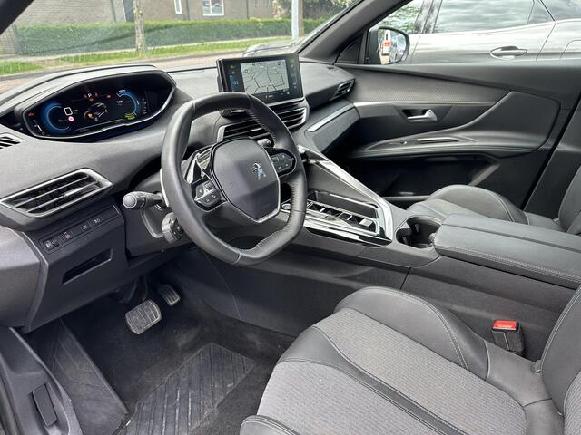 Peugeot 3008 1.6 HYbrid 180 PK Allure | Plug-In Hybride | Automaat | Tot 60 KM Elektrisch Rijden | Navigatie | Full LED Verlichting | Keyless Entry | Camera | Parkeersensoren | Climate Control | Cruise Control | Hoge Zitpositie | Half Lederen Bekleding | DAB+ Radio | 