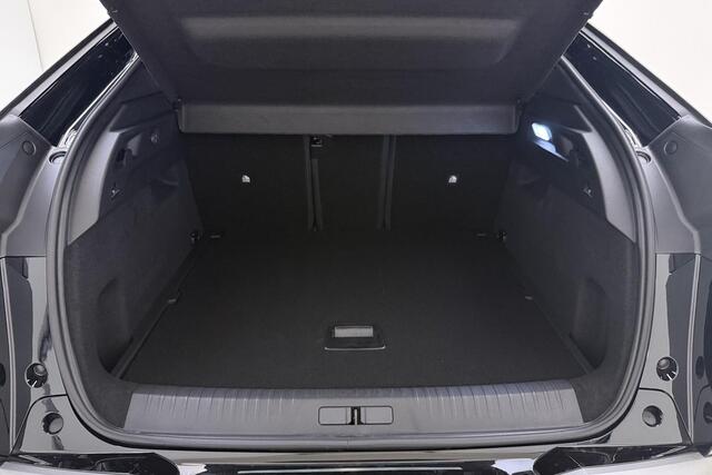 Peugeot 3008 e-3008 GT Long Range 230 97 kWh | DEMO | 8 jaar garantie | Panoramisch schuifdak | Stoelverwarming voor en achter | Alcantara bekleding | Navigatie | Camera