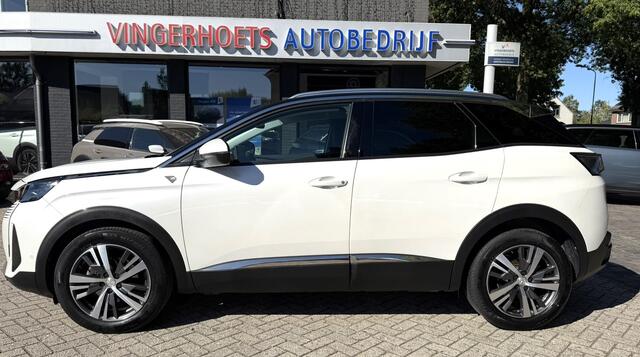 Peugeot 3008 Benzine 130 Pk Automaat * Road Trip Special Edition * = Luxe Allure * * Dodehoekbewaking * Camera Voor en Achterzijde * Leder Alcantara Bekleding * Navigatie * L.M. Velgen * Adaptive Cruise Control * Climate Control * Keyless Start * Vingerhoets; Vierde Generatie Eersteklas Service. Al meer dan 100 jaar een begrip in de Brabantse Kempen