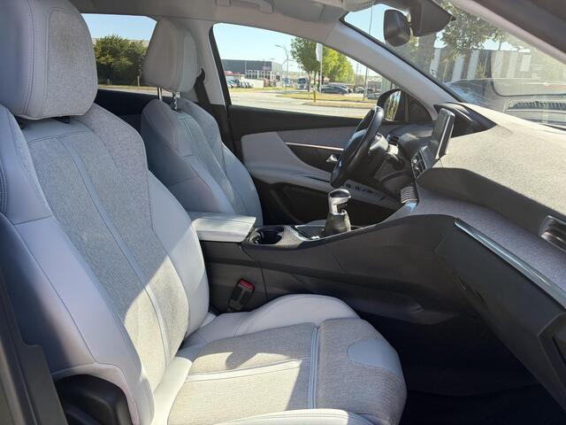 Peugeot 3008 1.2 PureTech Allure 2e Eigenaar l D-riem vv in 2023 l 360°Camera l Carplay l Dealer Onderhouden l Keyless l Stoelverwarming l Dodehoek l 6 Bak l Pdc V+A l 131pk l Bj 12-2017 l 19'' Lmv l Apk tot 12-2026