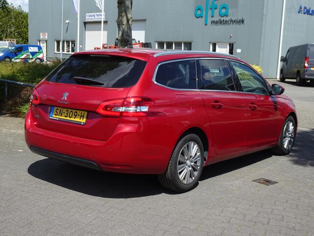 Peugeot 308 SW 1.2 PureTech Blue Lease Premium