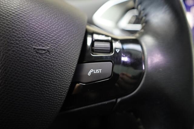 Peugeot 308 1.2 PureTech Allure CAMERA PANO TREKHAAK 2xPDC DAB FULL-LED NAVI CRUISE CLIMA KEYLESS
