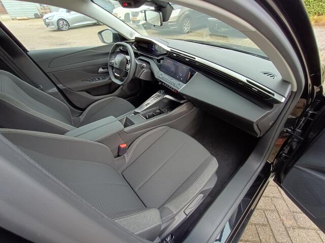 Peugeot 308 5-deurs Active Pack Business 1.2 Turbo 130pk EAT8 | NAVI | CLIMA | CRUISE CONTROL | KEYLESS START | DAB+ | PARKEERSENSOREN
