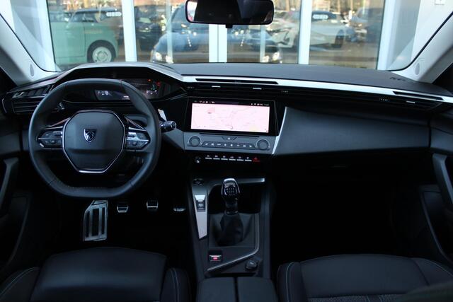 Peugeot 308 1.2 110PK ACTIVE PACK BUSINESS | AGR STOELEN | NAVIGATIE | DRAADLOZE APPLE CARPLAY/ANDROID AUTO | STOEL VERWARMING | CLIMATE CONTROL | 17" LICHTMETALEN VELGEN | LED KOPLAMPEN | DAB+ RADIO | ALL SEASON BANDEN | PARKEER SENSOREN |
