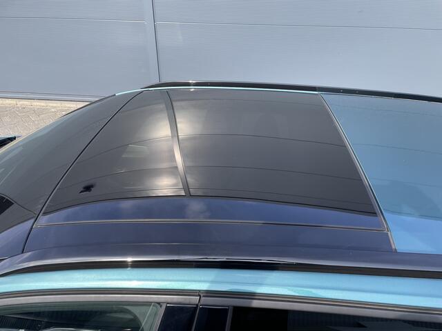 Peugeot 308 SW 180pk Hybrid GT (Elektrisch Schuifdak - Trekhaak - Focal Electra - Camera - Keyless Entry - 3D Cockpit - Adaptieve Cruise Controle - Parkeersensoren V+A)