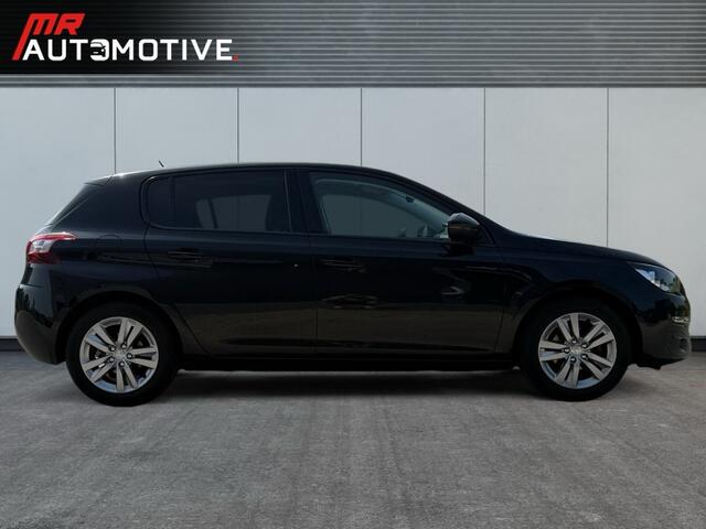 Peugeot 308 1.2 Puretech Executive - Panoramadak, Cruise, Navigatie