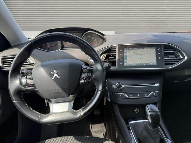 Peugeot 308 1.2 Puretech Executive - Panoramadak, Cruise, Navigatie