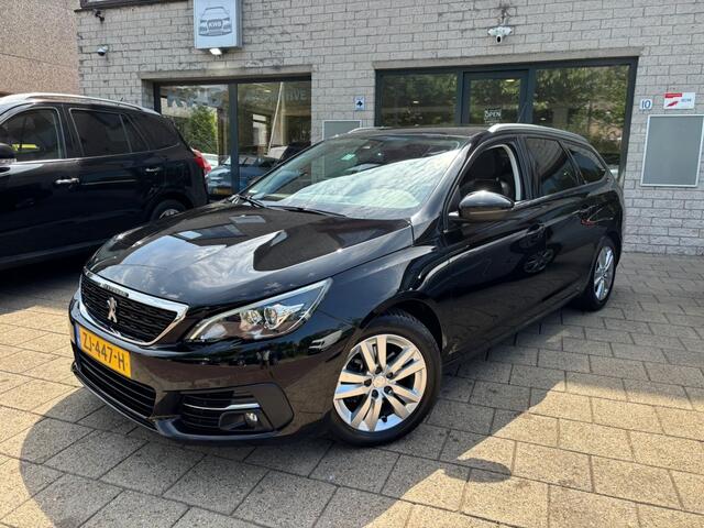 Peugeot 308 1.2 PureT.Blue L. Ex Pano Leer Distri VV