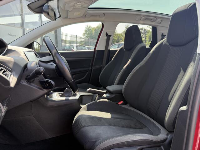Peugeot 308 SW 1.2 PureTech Style 1e Eigenaar,Pano,Navi,131pk,Trekhaak,6 Bak,Clima,Cruise,Pdc,Lm Velgen,Dealer Onderhouden,Apk tot 11-2025