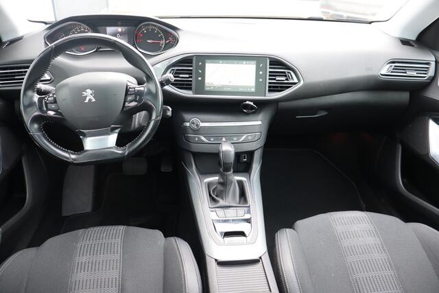 Peugeot 308 SW 1.2 PureTech Blue Lease Premium Panoramadak, Navigatie, Apple Carplay, Cruise control, Automaat, Cruise control, Climate control
