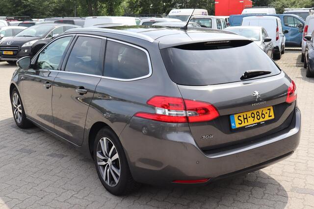 Peugeot 308 SW 1.2 PureTech Blue Lease Premium Panoramadak, Navigatie, Apple Carplay, Cruise control, Automaat, Cruise control, Climate control