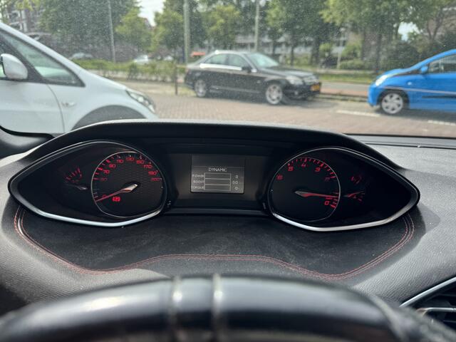 Peugeot 308 1.6 e-THP GT 205PK Panoramadak Beurt