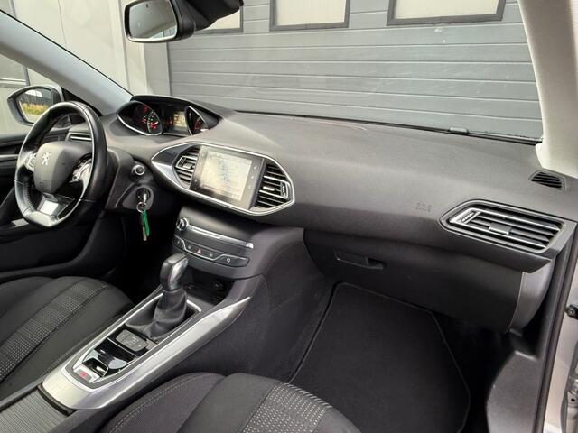 Peugeot 308 1.6 BlueHDI Premium Aut. Navi Pdc Trekhaak Keurige auto!