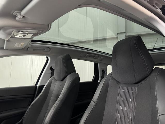 Peugeot 308 SW 1.2 PureTech 131 PK Blue Lease Premium 1/2-LEER PANO CAMERA PDC TREKHAAK LMV CHROOM