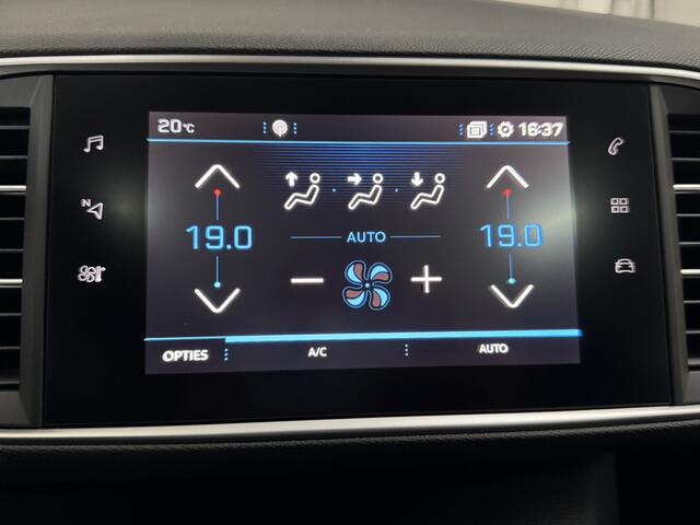 Peugeot 308 SW 1.2 PureTech 131 PK Blue Lease Premium 1/2-LEER PANO CAMERA PDC TREKHAAK LMV CHROOM