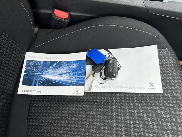 Peugeot 308 SW 1.2 PureTech Blue Lease airco/cruise control/navigatie/100% dealer onderhouden