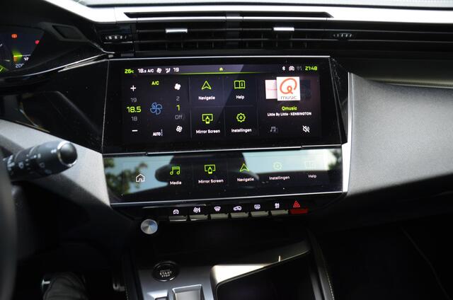 Peugeot 308 1.2 PureTech GT Line Automaat/Navi.Pdc/Ecc/360 Graden camera/Apple Carplay/Android Auto/kunstlederen/Alcantara bekleding/matrix LED koplampen/Volledig digitaal instrumentenpaneel