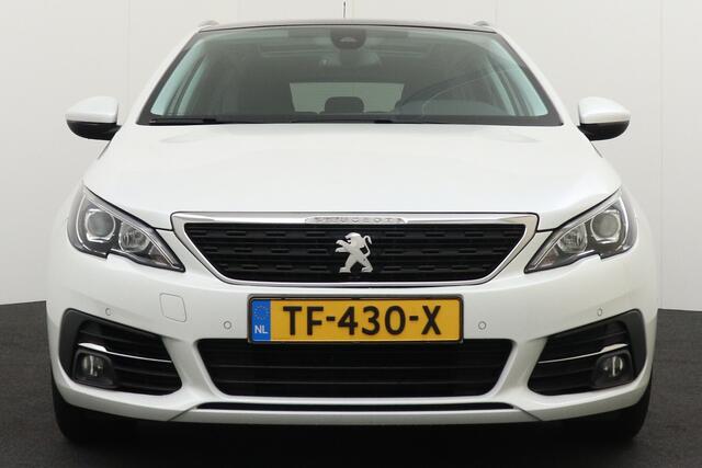 Peugeot 308 SW 1.2 111 PK Executive Pano-dak Dodehoek Climate 16' LMV