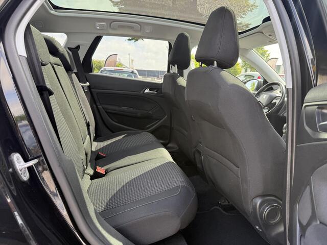 Peugeot 308 SW 1.2 PureTech Blue Lease Executive 2e Eigenaar,Navi,Pano,110pk,Clima,Cruise,6 Bak,PDC,Apple Carplay,N.A.P,APK tot 02-2026
