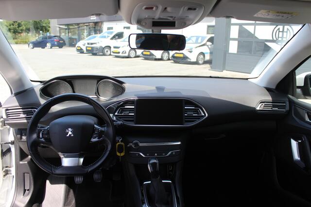 Peugeot 308 SW 1.2 PureTech Blue Lease Airco | Stuurbekrachtiging | Dealer onderhouden.