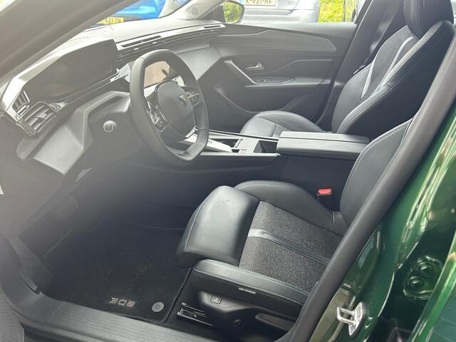 Peugeot 308 1.2 PureTech Allure Pack Business | Automaat | AGR Stoel | Afneembare Trekhaak | Navi | Climate & Cruise Control |