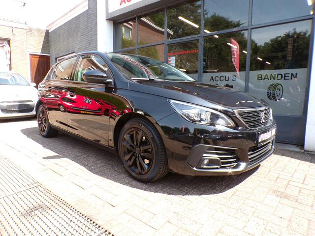 Peugeot 308 1.2 PureTech Automaat 5-Drs Black Line DEALER AUTO!