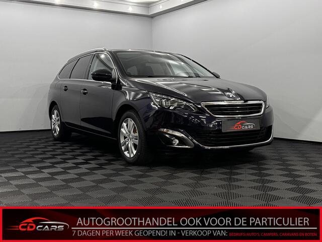 Peugeot 308 SW 1.2 PureTech Allure Pano, Half leder, Camera, Navi, Clima, Cruise control, Lichtmetalen velgen