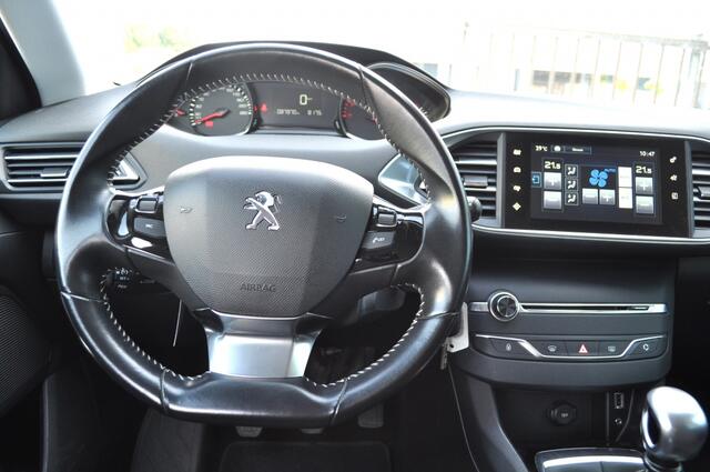 Peugeot 308 1.2 Style Navi pdc v+a cam