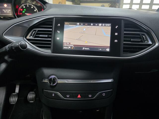 Peugeot 308 1.2 PureTech Blue Lease Premium