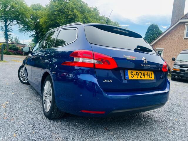 Peugeot 308 1.5 GT-EXECUTIVE! Bj.2019 PANO.GT-LEDER/NAVI/NW-APK.2016