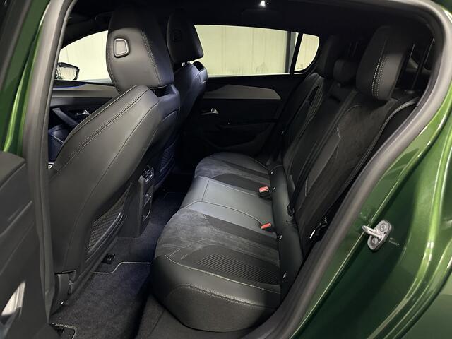 Peugeot 308 1.6 Plug-in Hybrid 225PK GT | AppleCarPlay/AndroidAuto | 18"LMV | AGR Stoel | Navigatie | Adaptive Cruise Control | Climate Control | 360'Camera | Keyless entry | Alcantara/Leer | Privacy Glass | Isofix | Afneembare Trekhaak |