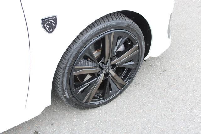 Peugeot 308 1.6 HYbrid 225 GT Pack Business Leder / Navigatie / Trekhaak