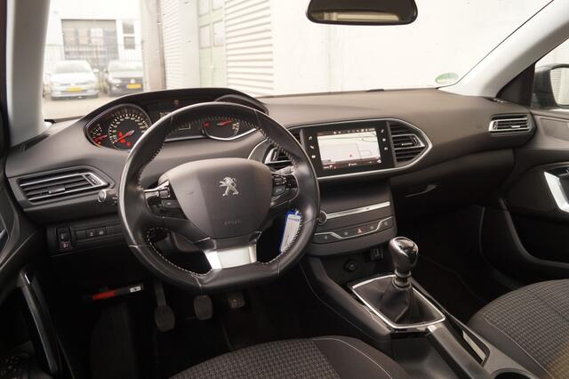 Peugeot 308 SW 1.5 BlueHDi 130pk Executive -PANO-NAVI-ECC-PDC-