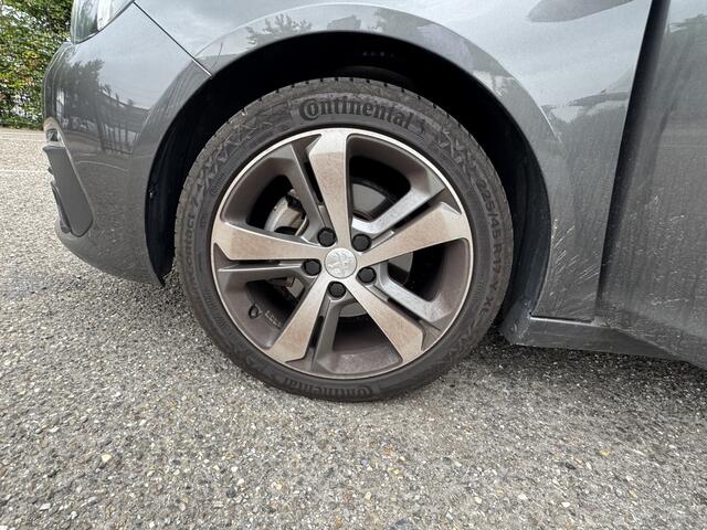 Peugeot 308 SW 1.2 PureTech Blue Lease Allure // NAVI // CAMERA // CRUISE // CLIMA // TREKHAAK!!