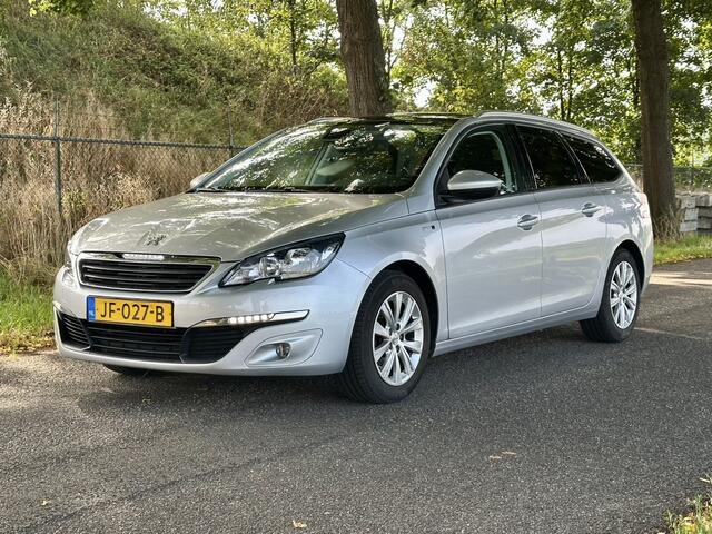 Peugeot 308 SW 1.2 PureTech Style | Automaat | Panoramadak | Trekhaak | Zeer goed onderhouden | DAB