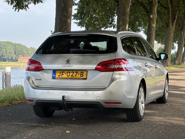 Peugeot 308 SW 1.2 PureTech Style | Automaat | Panoramadak | Trekhaak | Zeer goed onderhouden | DAB