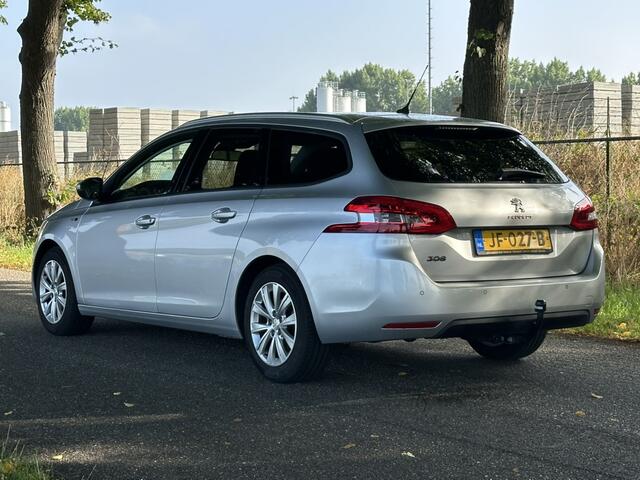 Peugeot 308 SW 1.2 PureTech Style | Automaat | Panoramadak | Trekhaak | Zeer goed onderhouden | DAB
