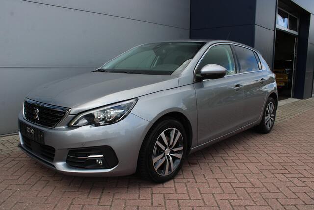 Peugeot 308 1.2 PureTech 130pk Allure Automaat EAT8 Airco Navi Carplay 57.025km