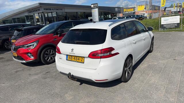 Peugeot 308 SW 1.6 BlueHDI Blue Lease Executive NL AUTO | PANO | TREKHAAK |
