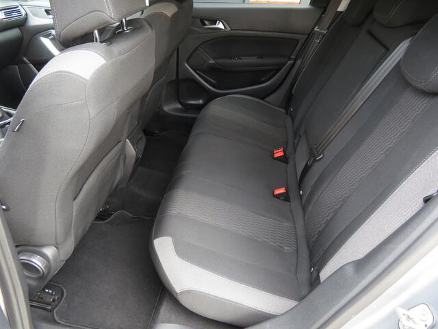 Peugeot 308 SW 1.2 PureTech Style Airco Cr-Control Trekhaak