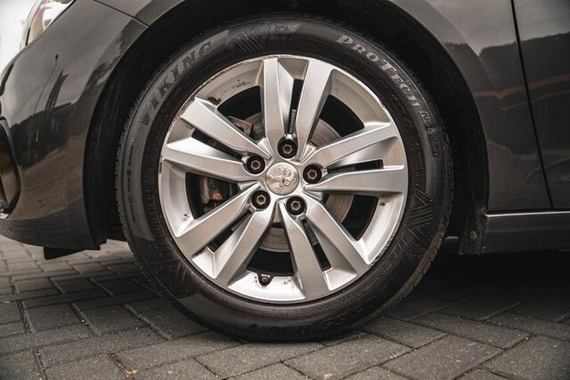 Peugeot 308 1.2 PURETECH ALLURE