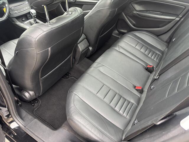 Peugeot 308 SW 1.2 PureTech Blue Lease Premium / NAVI / LED / XENON / CRUISE / 124dkm! NAP!