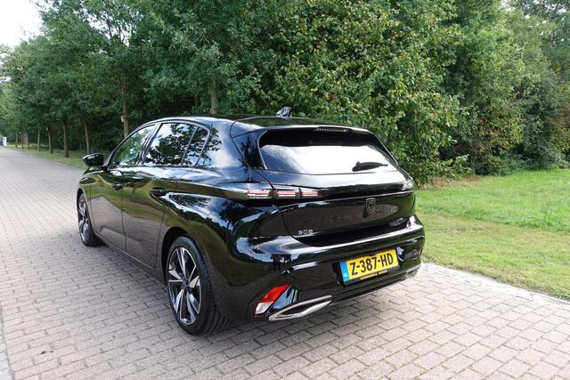 Peugeot 308 1.2 PureTech Allure Black | LED | CarPlay | Camera | DAB |