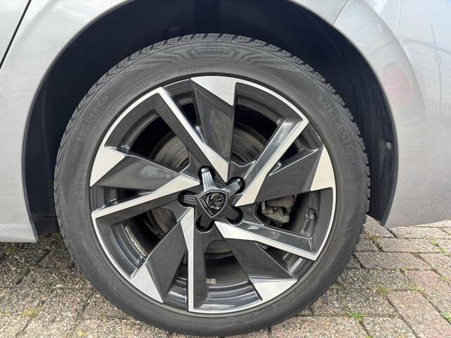 Peugeot 308 1.6 HYbrid 180 Allure Pack Business Navi/Camera rondom/Adaptieve Cruise Controle/GEEN AFLEVERKOSTEN